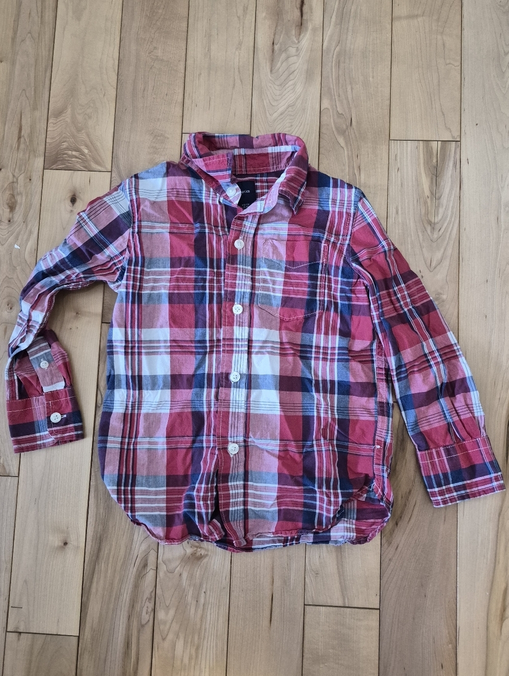 Boys Size 4/5 GAP Red Plaid Button-Down Shirt